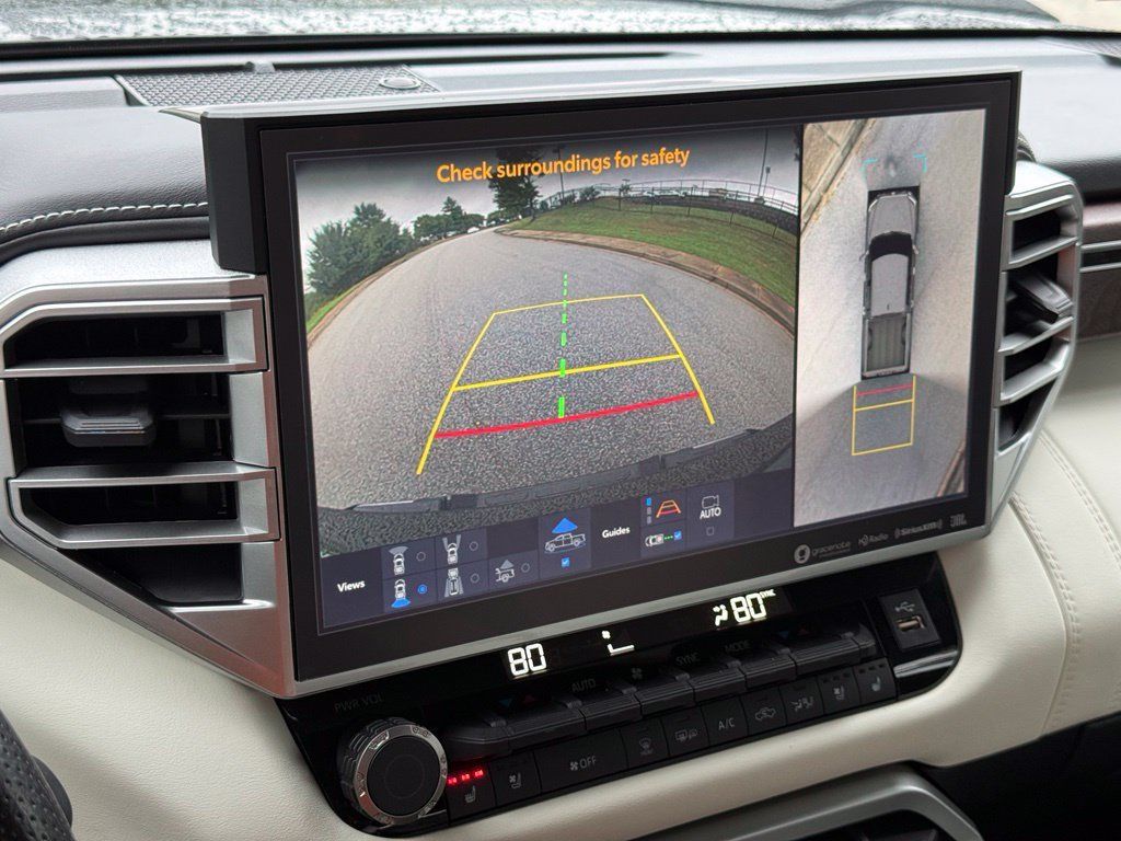 Used 2024 Toyota Tundra Capstone AWD/4WD image 37