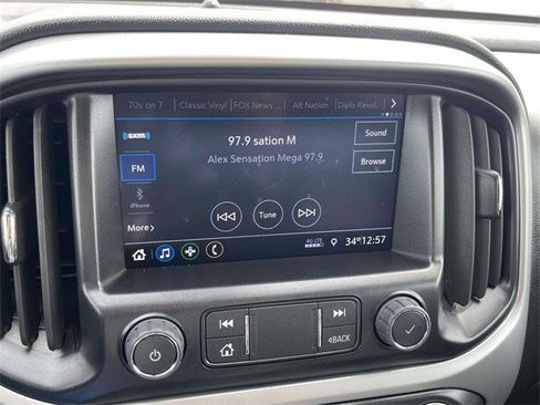 Certified 2022 Chevrolet Colorado LT w/ Luxury Package image 23