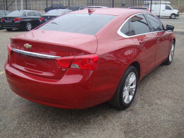Used 2015 Chevrolet Impala LT w/ Convenience Package FWD image 5