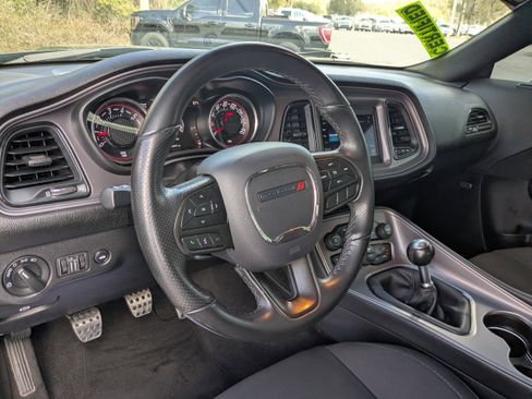 Certified 2023 Dodge Challenger R/T image 15