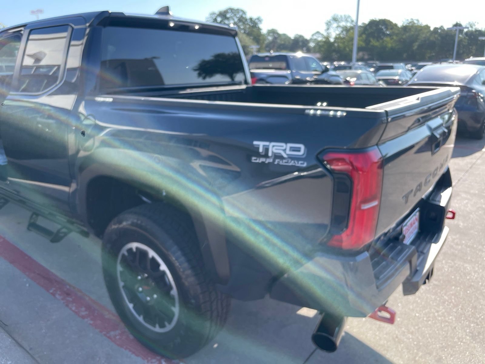 Used 2025 Toyota Tacoma TRD Off-Road AWD/4WD image 20