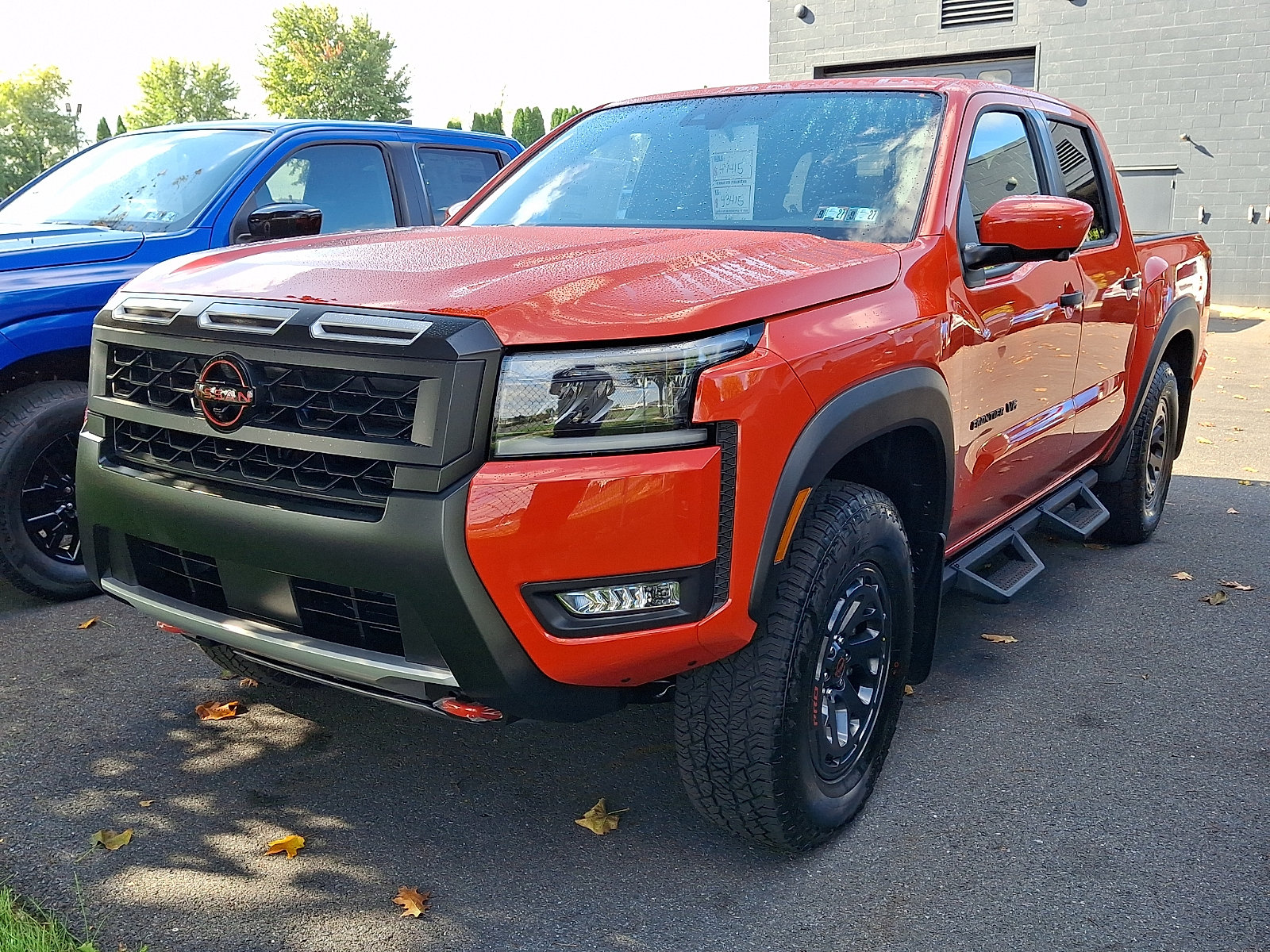 New 2027 Nissan Frontier PRO-4X w/ Pro Convenience Package AWD/4WD image 3