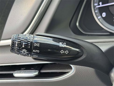 Used 2023 Hyundai Sonata SEL image 12