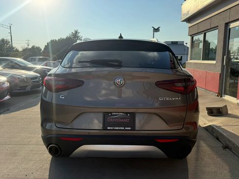 Used 2019 Alfa Romeo Stelvio Ti AWD/4WD image 8