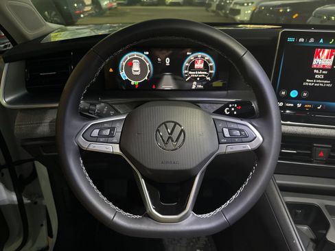 New 2025 Volkswagen Tiguan S image 16