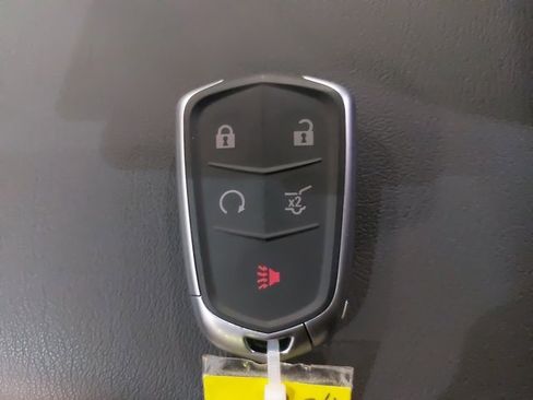 Used 2025 Cadillac XT5 Sportv w/ Technology Package image 35