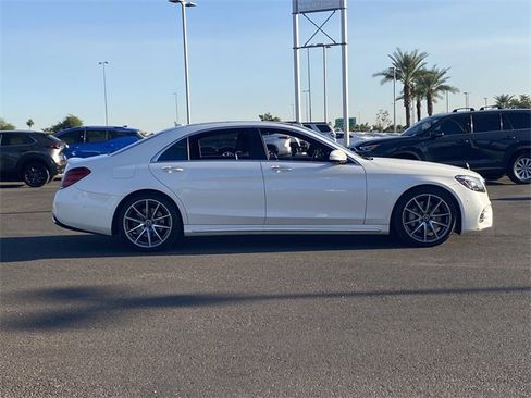 Used 2019 Mercedes-Benz S 560 Sedan image 26