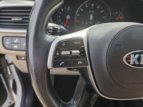 Used 2019 Kia Sorento EX w/ EX Touring Package AWD/4WD image 17