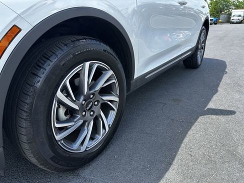 Used 2023 Lincoln Corsair AWD w/ Equipment Group 101A image 12