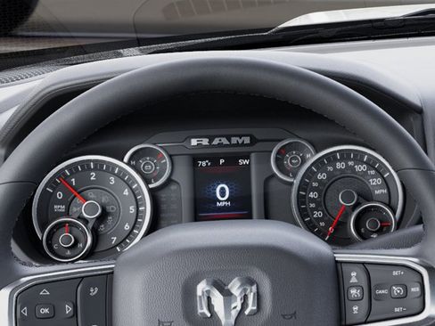 New 2026 RAM 2500 Big Horn AWD/4WD image 17