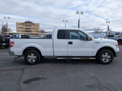 Used 2011 Ford F150 XLT w/ XLT Convenience Pkg image 2