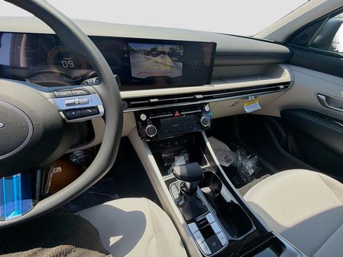 New 2026 Hyundai Tucson SEL FWD image 12