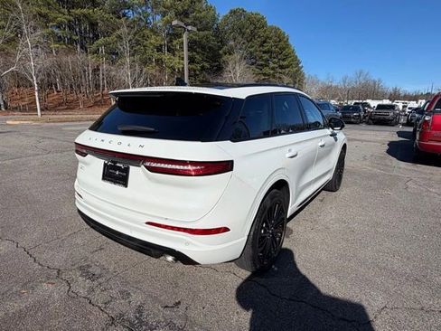 New 2026 Lincoln Corsair Premiere image 7