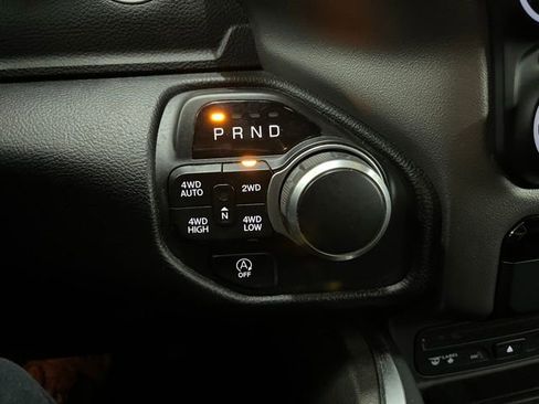 Used 2019 RAM 1500 Big Horn image 30