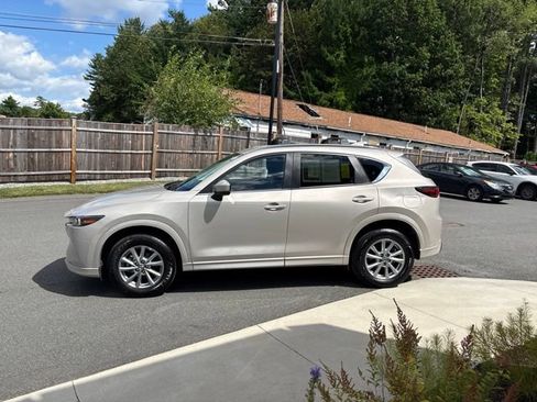 Used 2024 MAZDA CX-5 AWD 2.5 S image 4