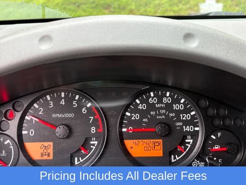 Used 2016 Nissan Frontier SV w/ SV Value Truck Package AWD/4WD image 8