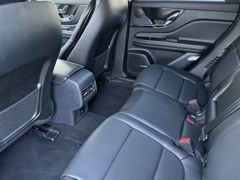 New 2025 Lincoln Corsair Grand Touring image 10