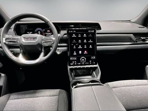 Used 2026 GMC Terrain Elevation w/ LPO, Floor Liner Package AWD/4WD image 8