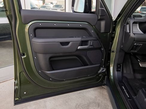 New 2026 Land Rover Defender 110 X AWD/4WD image 34