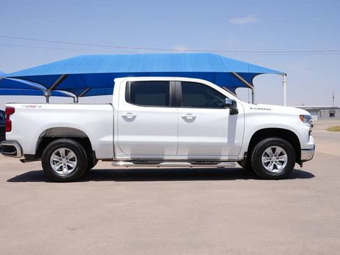 Used 2025 Chevrolet Silverado 1500 LT w/ Convenience Package II AWD/4WD image 2