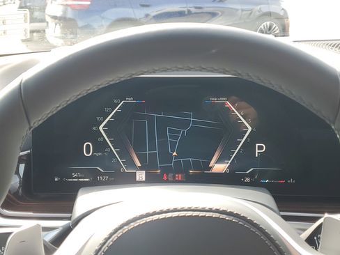 New 2026 BMW X5 xDrive40i w/ M Sport Package image 15