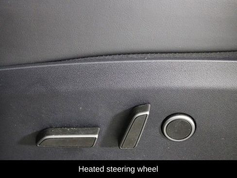 Used 2024 Tesla Model Y Long Range image 17