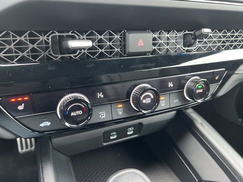 Used 2024 Honda Accord Sport image 10