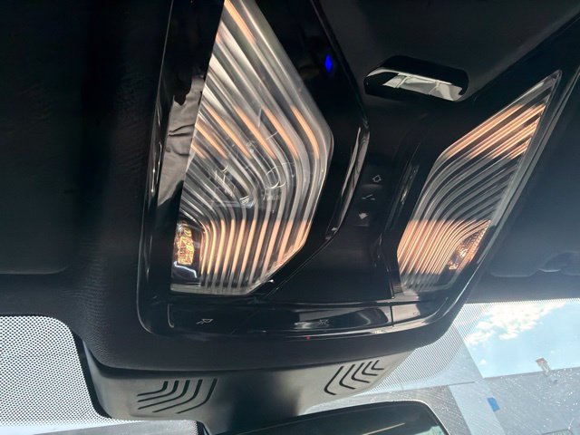Used 2018 BMW 540i xDrive w/ M Sport Package AWD/4WD image 59