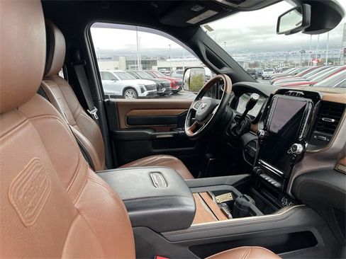 Used 2022 RAM 2500 Limited image 19