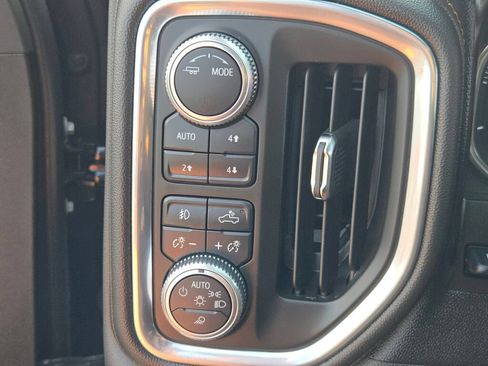 Used 2020 GMC Sierra 1500 AT4 w/ AT4 Premium Package AWD/4WD image 32
