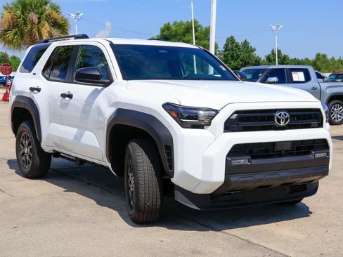 Used 2025 Toyota 4Runner SR5 RWD image 27