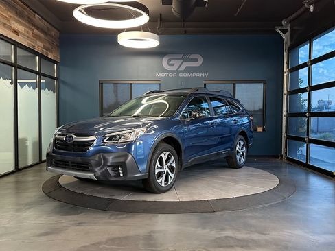 Used 2020 Subaru Outback Limited w/ Popular Package #2 AWD/4WD image 7