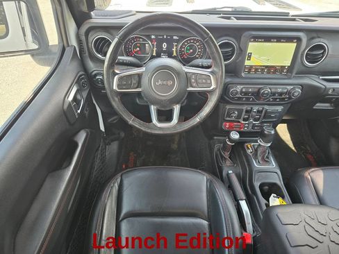 Used 2020 Jeep Gladiator Rubicon AWD/4WD image 16