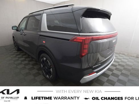 New 2026 Kia Carnival EX image 7