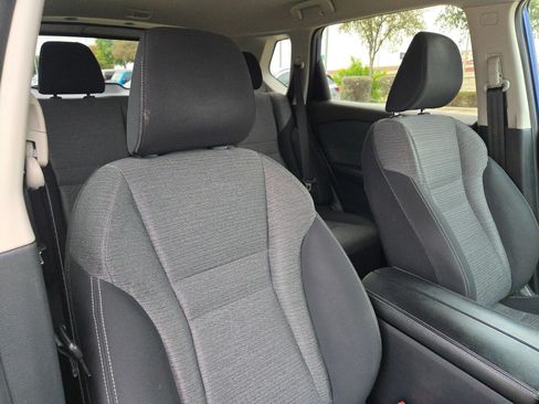 Used 2021 Nissan Rogue S image 29