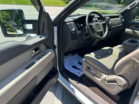 Used 2010 Ford F150 XLT AWD/4WD image 10