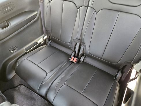 New 2025 Jeep Grand Cherokee L Limited image 32