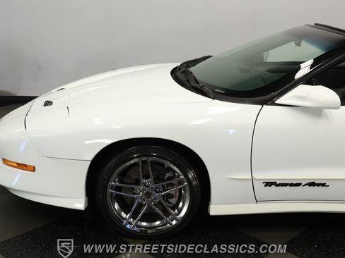 Used 1994 Pontiac Firebird Trans Am GT image 22