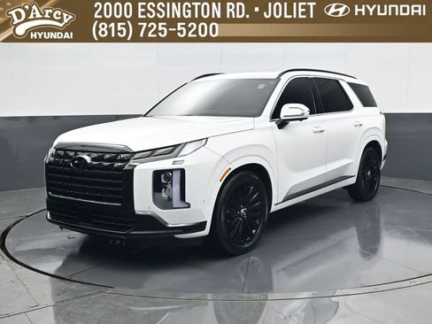 Used 2024 Hyundai Palisade Calligraphy image 1