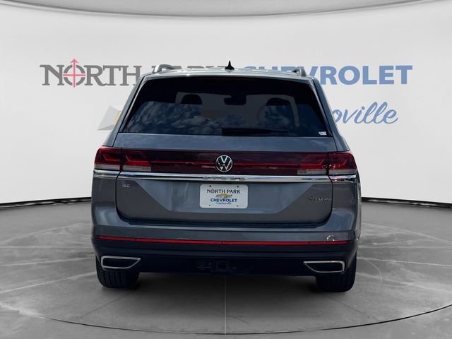 Used 2024 Volkswagen Atlas SE FWD image 4