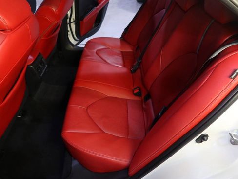 Used 2021 Toyota Camry XSE image 17