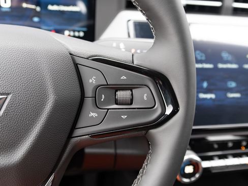 New 2027 Chevrolet Bolt LT FWD image 4