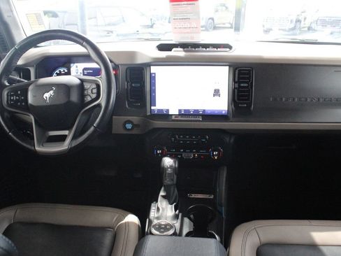 Used 2024 Ford Bronco Wildtrak AWD/4WD image 24