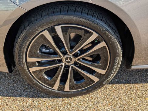 Used 2025 Mercedes-Benz CLA 250 image 31