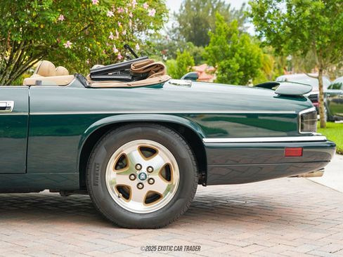Used 1994 Jaguar XJS V12 Convertible image 5