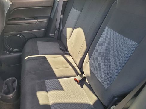 Used 2017 Jeep Patriot Sport w/ Power Value Group image 13