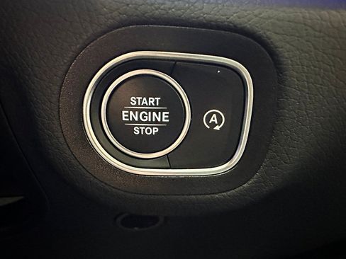 Used 2026 Mercedes-Benz GLS 450 4MATIC image 22