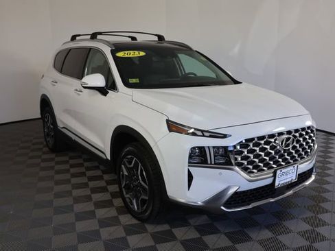 Used 2023 Hyundai Santa Fe Limited image 1