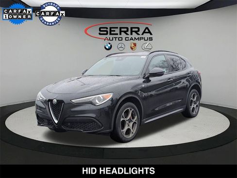 Used 2023 Alfa Romeo Stelvio Ti image 1