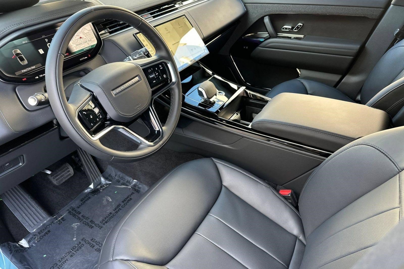 New 2026 Land Rover Range Rover Sport SE AWD/4WD image 4